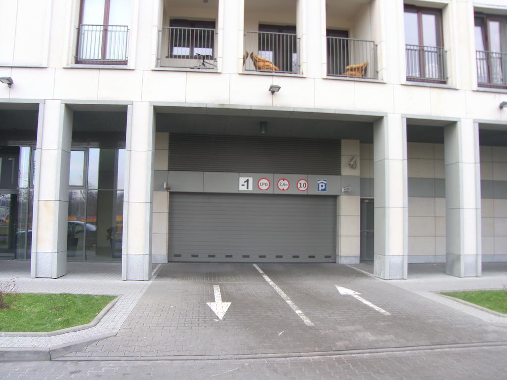 Murano Apartaments Warschau Buitenkant foto